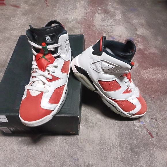 Air Jordan 6 Retro 'Gatorade' Wo.8 (6.5Y) - Picture 2 of 10